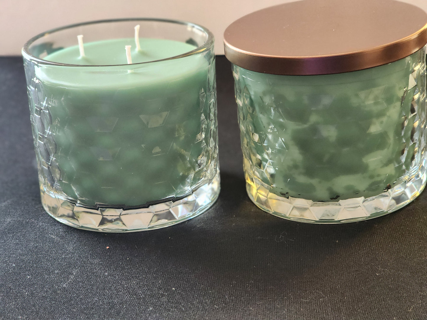 Oakmoss and Amber Scented Candle